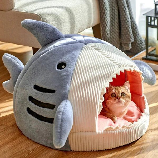 Luxury Plush Shark Pet Bed - GleeKart